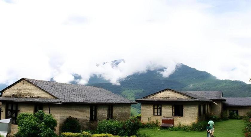 Hananoie - A Permaculture Resort Pokhara Exterior foto