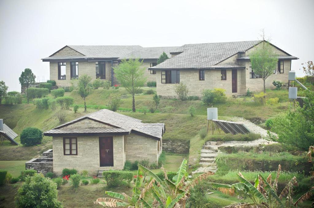 Hananoie - A Permaculture Resort Pokhara Exterior foto